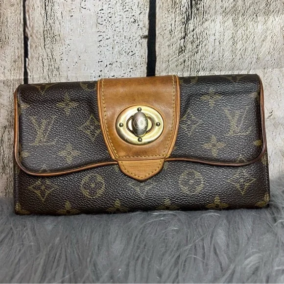 ✨LOUIS VUITTON✨VINTAGE✨- Bowtie LONG wallet 🔥❤️🔥 - Picture 1 of 13